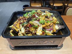 -干老庆贵州留一手烤鱼·地摊火锅(财经大学店)