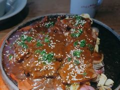 -蜜桃餐厅·伴山(湖滨商业街店)