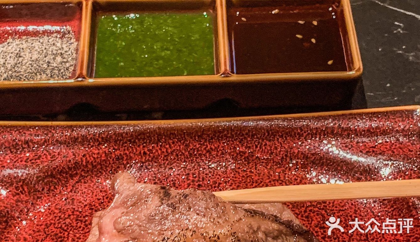 top1和牛烧肉🥩炙烤手握太好吃了！！