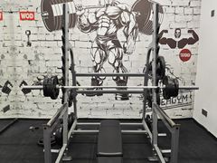 -莱茵体育生活馆