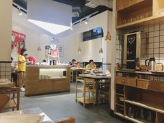 大堂-为什么牛潮汕牛肉火锅(中信广场店)