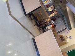 -德克士(场中路店)