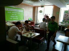 -老乡鸡(霍邱县东湖路店)