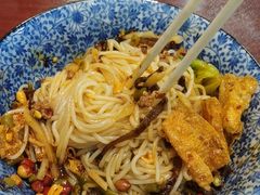 -螺世纪螺蛳粉·桂味小排档(裕德店)