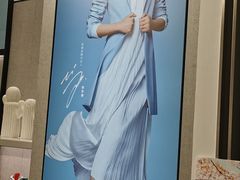 -BeLLE 百丽(凯德闵行商业中心店)