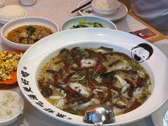 -江渔儿酸菜鱼(曜一城店)