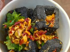 -黑色经典臭豆腐·湖南特产(步行街店)