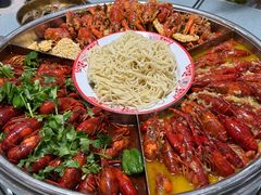 -淮城老友海鲜大咖龙虾烤吧(淮安店)