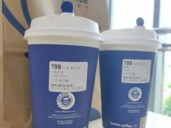 -瑞幸咖啡(盈锋中心店)