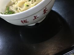 -陇上全荟兰州传统牛肉面(延吉路店)
