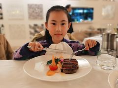 香煎嫩牛柳配烤蘑菇-casamosaico卡萨马可意大利餐厅