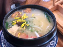 蝴蝶之梦过桥米线-双桥园·云南过桥米线(古城南门店)