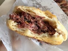 -闫家驴肉老店(华电一校店)