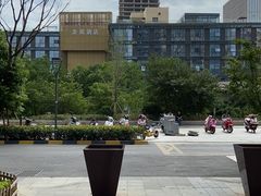 -苏州平江万达广场美居酒店