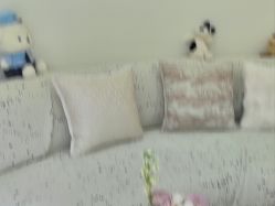 -苗方清颜专业祛痘·皮肤管理