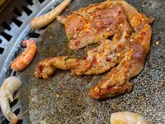 -汉江山料理级自助烤肉黑金冠(周口好吃城店)