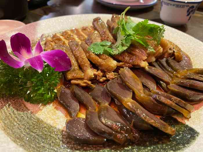 大洋家潮汕特色菜·花胶砂锅粥