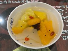 -长人馄饨铺(解放街店)