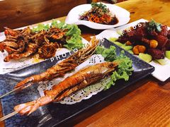 -老东镇啤酒屋海鲜加工·蒸汽海鲜·海鲜烧烤(台东店)