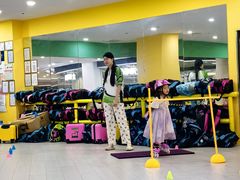 -阿布溜溜·轮滑(21世纪太阳城店)