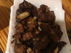 -小锅巴纳西餐厅