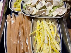 -小饕荟雅安贡椒鱼鲜馆(广福桥店)