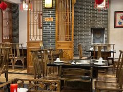 -百年川椒重庆老火锅(光谷店)
