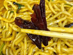 -丁记牛肉手擀板面