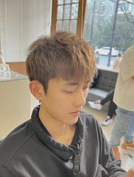 点击看大图 -MARTIN'S BARBER SHOP男士理发馆