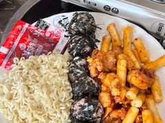 饭团-秀男家米肠汤饭