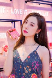 -VALENTINO华伦天奴美妆