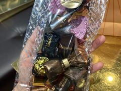 -VENCHI 闻绮(北京国贸商城店)