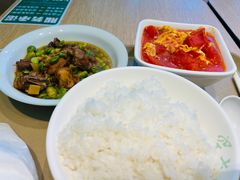 -老乡鸡(西岸凤巢店)