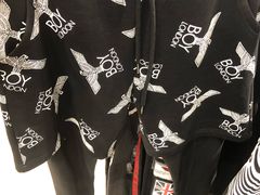 -BOY LONDON(上海佛罗伦萨小镇店)