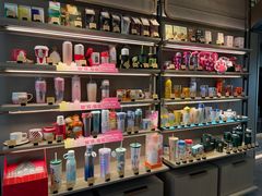 -星巴克臻选(上海今潮8弄店)