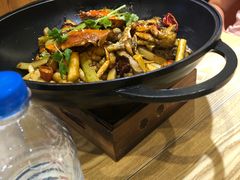 -川乐小镇·炭火蛙锅肥肠鸡(苏州中心店)