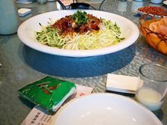 -老码头黑皮肘子锅包肉熏酱水饺(文政街店)