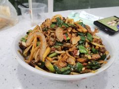 浏阳炒粉-运栋天马牛肉饼(林科大店)