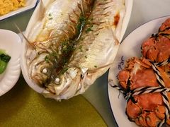 -七的湖·晚芳亭·阳澄湖农家菜·大闸蟹(莲花岛店)