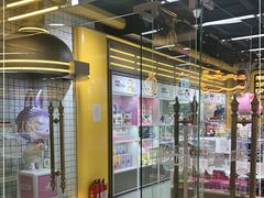 -泡泡玛特POPMART(上海环球港店)