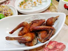 红烧乳鸽-赏点粤式点心(广州塔店)