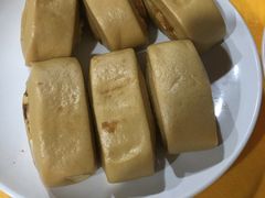 -鲤鱼塘农家山庄