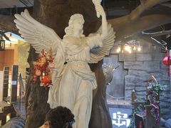 -暴风岛沉浸式体验馆(百联世纪店)