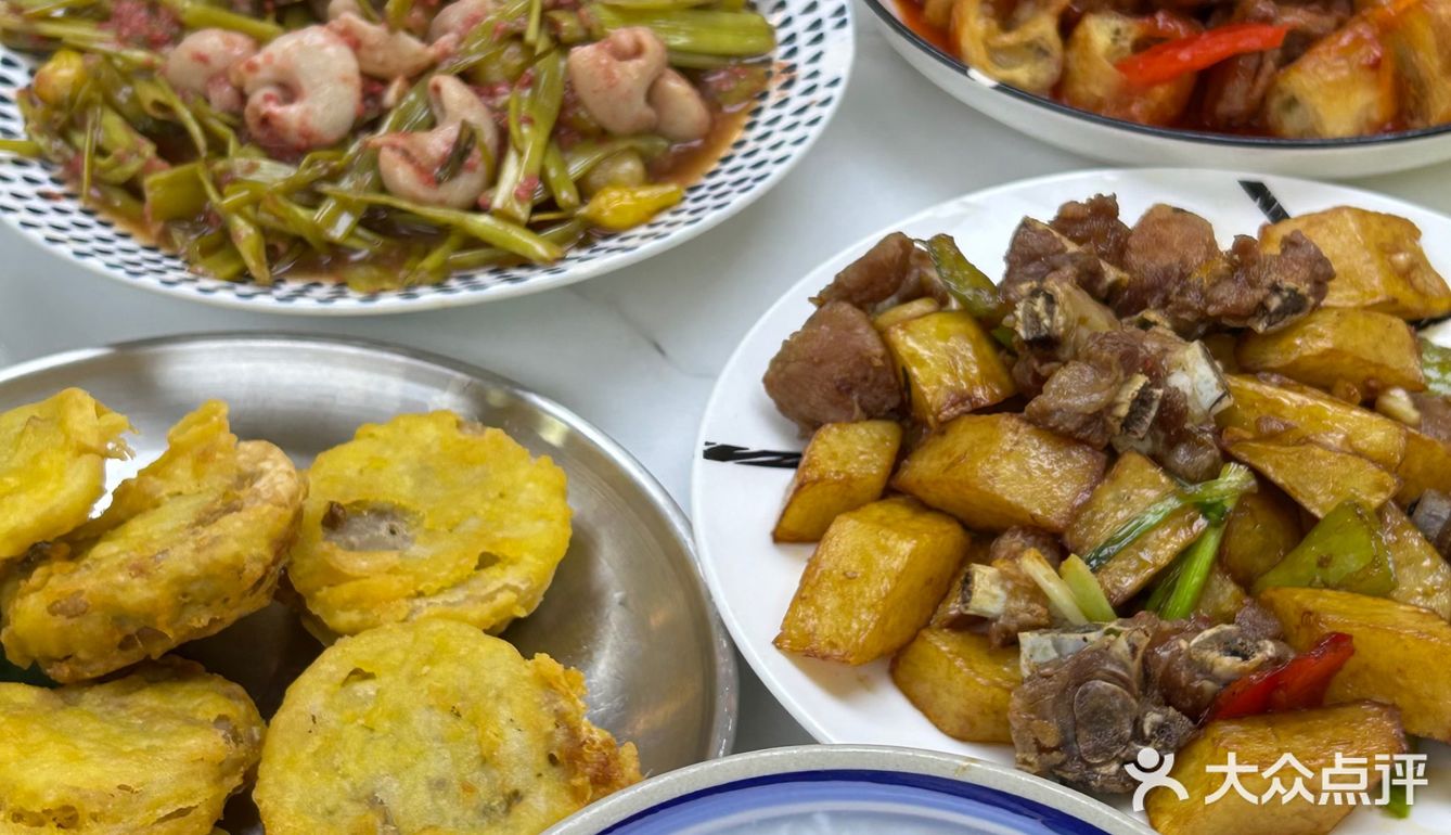 低调又好吃的家常菜~快成我的食堂啦！
