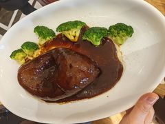 -老人和饭店(淮海中路店)