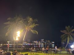 -JW万豪厨房餐厅·滨海草坪烧烤·海鲜·海景(三亚绿发山海天JW万豪酒店)