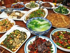 -三锅莊·牦牛肉火锅·香格里拉特色藏餐宴请餐厅(昆明创始店)
