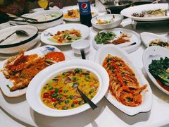 -沪华海鲜大酒楼(南汇店)