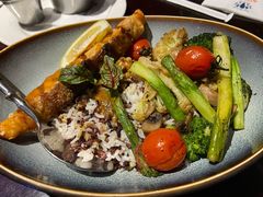 味噌风味烤三文鱼杂粮饭-bluefrog蓝蛙(悠唐购物中心店)