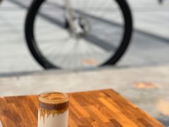 -Line 咖啡(石厦花园店)